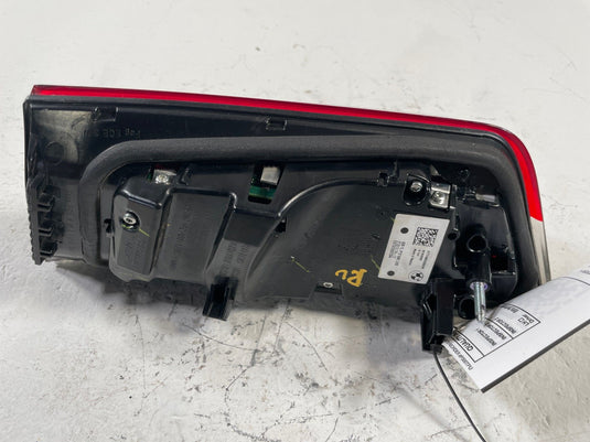 2019-2021 BMW G20 330i 330i XDRIVE REAR LEFT SIDE INNER TAIL LAMP LIGHT