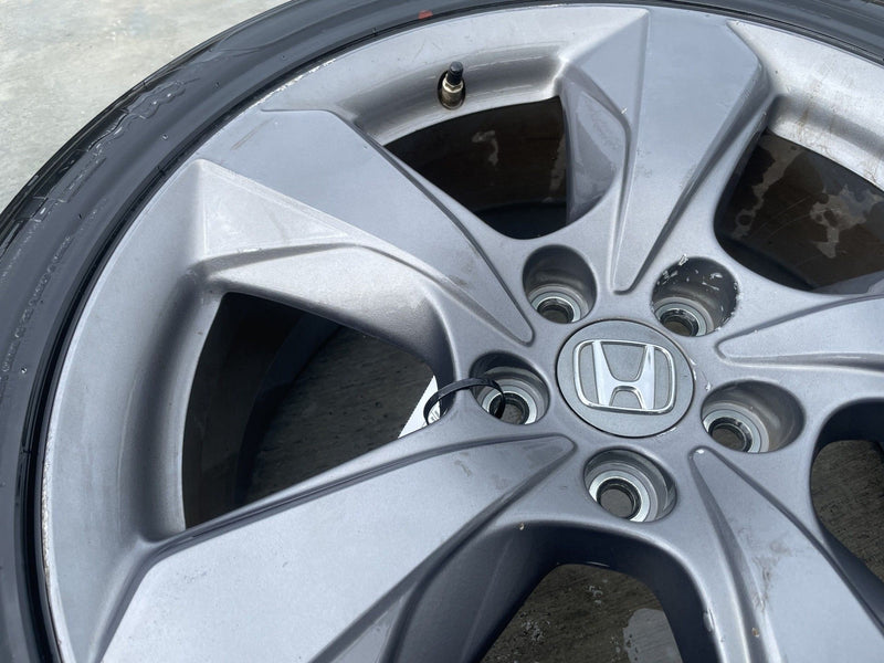 Load image into Gallery viewer, HONDA PASSPORT 20X8.5J ET55 5 SPOKE WHEEL RIM W/TIRE (ONLY#1) 3.5L 19-21 #107500
