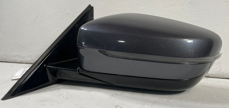 Load image into Gallery viewer, 2019-25 BMW 330i xDRIVE G20 FRONT LEFT SIDE VIEW DOOR MIRROR GRAY (B39) # 110299
