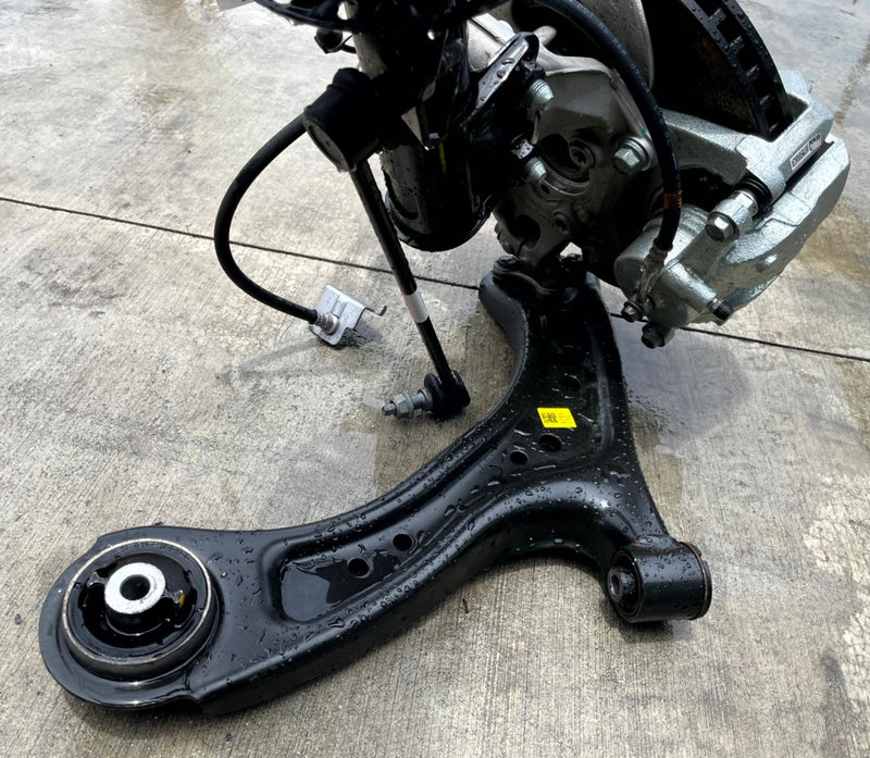 Load image into Gallery viewer, 2023-2025 HYUNDAI IONIQ 6 AWD FRONT LEFT SIDE SUSPENSION KNEE ASSEMBLY # 109862

