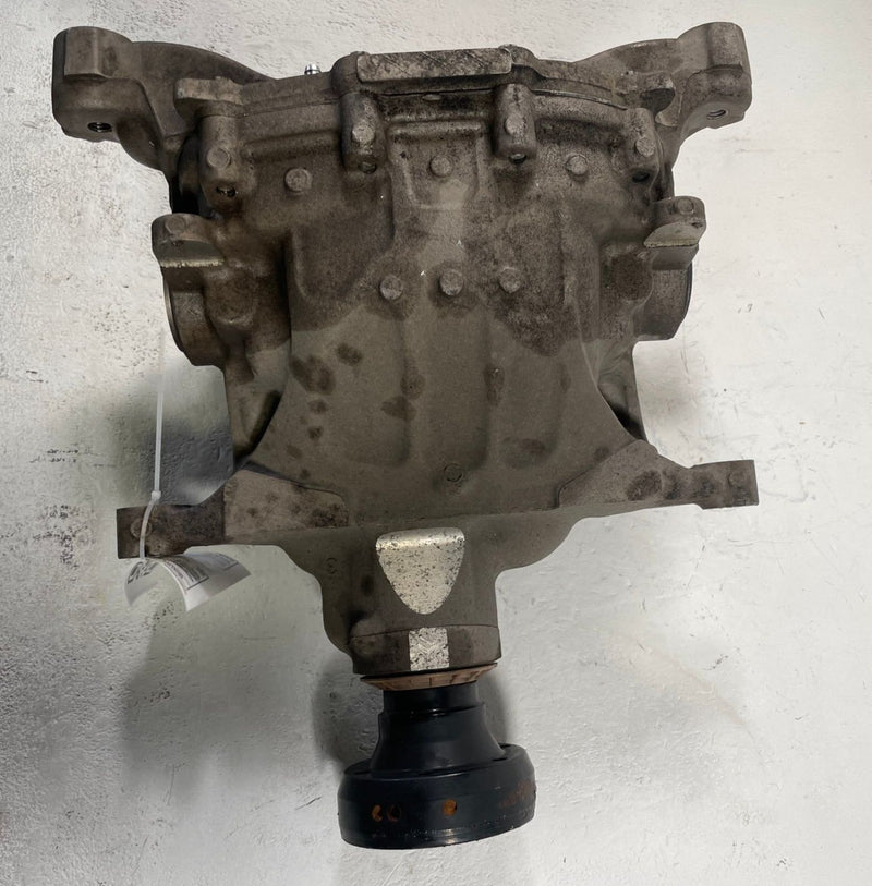 Load image into Gallery viewer, 2015-2023 FORD MUSTANG RWD REAR DIFFERENTIAL AXLE CARRIER ASSEMBLY 2.3L # 113000
