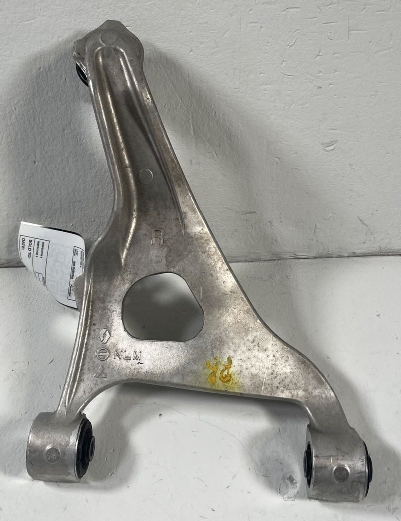 Load image into Gallery viewer, 2021 - 2025 NISSAN ROGUE REAR RIGHT SIDE SUSPENSION UPPER CONTROL ARM # 111679
