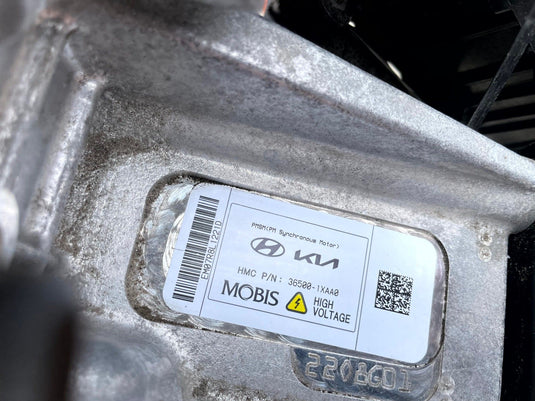 HYUNDAI IONIQ 6 AWD FRONT ELECTRIC DRIVE ENGINE MOTOR ASSEMBLY 17K 23-25