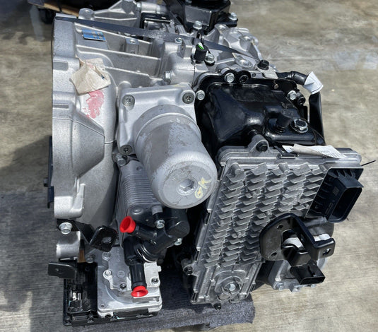 HYUNDAI SANTA FE FWD AUTOMATIC TRANSMISSION ASSEMBLY 2.5L 11K MILES 24-25 106957
