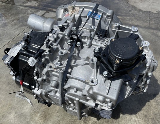 HYUNDAI SANTA FE FWD AUTOMATIC TRANSMISSION ASSEMBLY 2.5L 11K MILES 24-25 106957