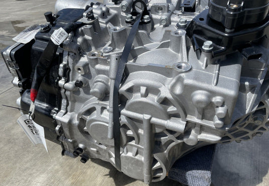 HYUNDAI SANTA FE FWD AUTOMATIC TRANSMISSION ASSEMBLY 2.5L 11K MILES 24-25 106957