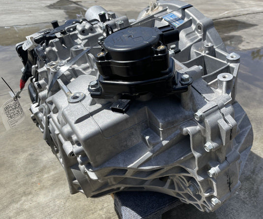 HYUNDAI SANTA FE FWD AUTOMATIC TRANSMISSION ASSEMBLY 2.5L 11K MILES 24-25 106957