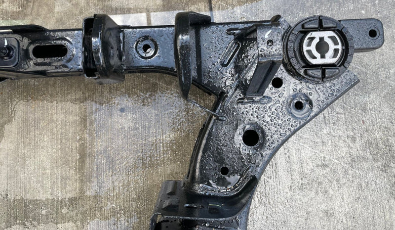 Load image into Gallery viewer, 2023-2025 HYUNDAI IONIQ 6 REAR SUBFRAME CROSSMEMBER CRADLE 55405-KL000 #112309
