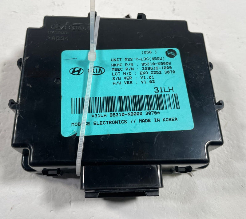 Load image into Gallery viewer, 25-26 HYUNDAI TUCSON POWER INVERTER COMPUTER CONTROL MODULE LDC UNIT # 113037
