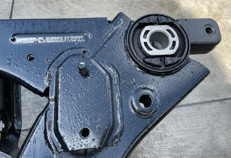 Load image into Gallery viewer, 2023-2025 HYUNDAI IONIQ 6 REAR SUBFRAME CROSSMEMBER CRADLE 55405-KL000 #112309
