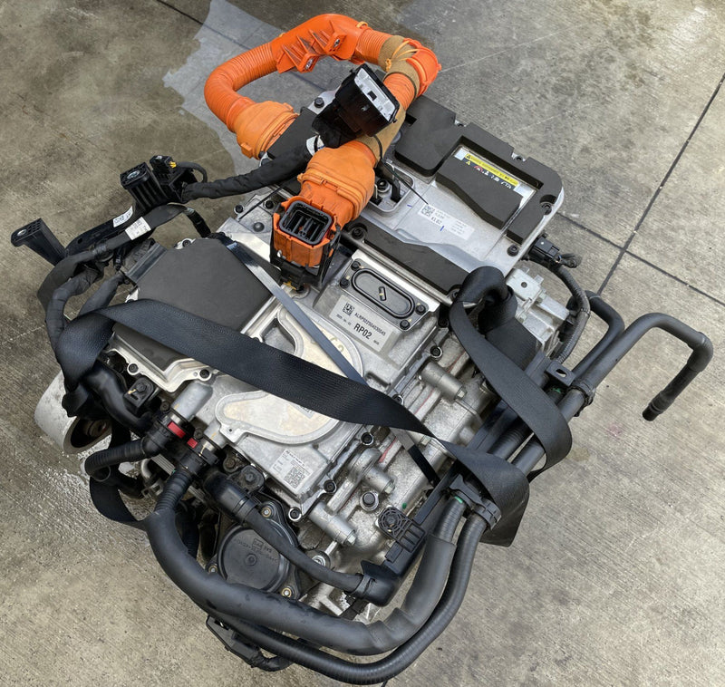 Load image into Gallery viewer, HYUNDAI IONIQ 6 RWD REAR ELECTRIC DRIVE ENGINE MOTOR ASSEMBLY 31K 23-25 # 112320
