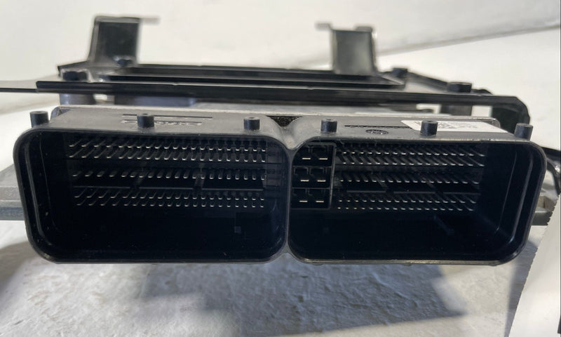 Load image into Gallery viewer, 2022 - 2025 GENESIS GV70 ENGINE &amp; BODY CONTROL MODULE UNIT W/ KEY FOB #107525
