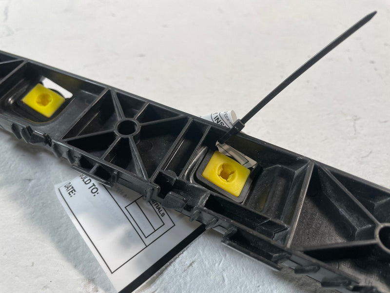 Load image into Gallery viewer, 2022-2025 HYUNDAI TUCSON REAR LEFT SIDE BUMPER MOUNT SUPPORT BRACKET # 107631
