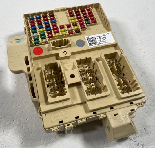 2025-2026 HYUNDAI TUCSON CABIN FUSE RELAY JUNCION BLOCK BOX 91960CW010