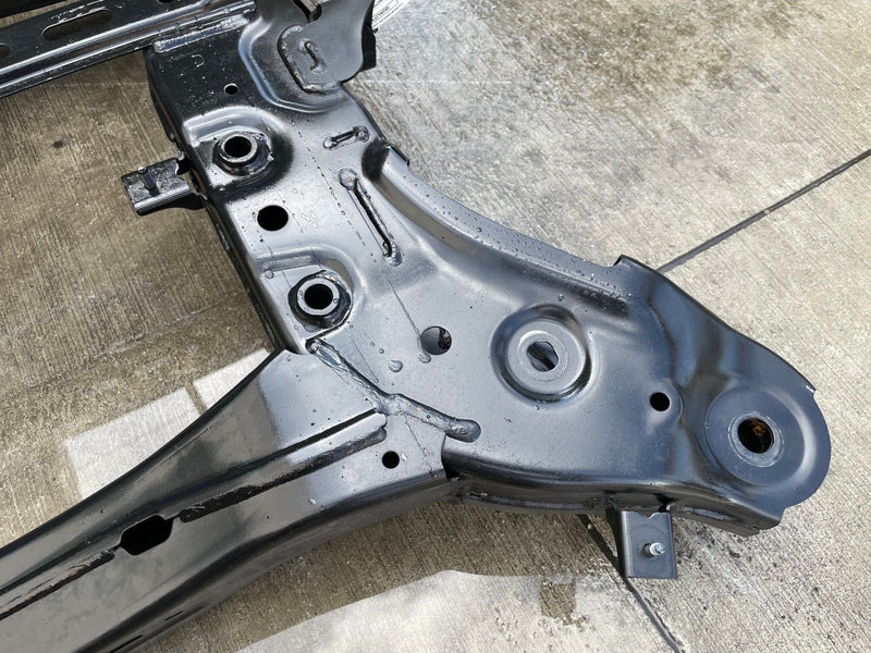 Load image into Gallery viewer, 23-25 HYUNDAI IONIQ 6 RWD FRONT SUSPENSION SUBFRAME CROSSMEMBER CRADLE # 112310

