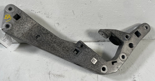 2019-2025 BMW G20 330i xDrive TRANSMISSION CROSSMEMBER MOUNT 22319485312