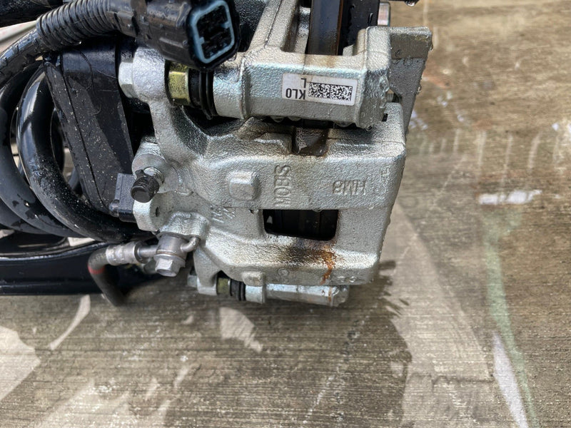 Load image into Gallery viewer, 2023-2025 HYUNDAI IONIQ 6 RWD REAR LEFT SIDE SUSPENSION KNEE ASSEMBLY # 112322
