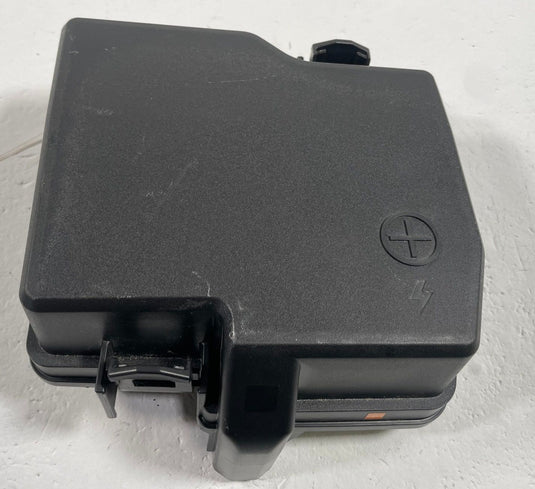 2025-2026 HYUNDAI TUCSON FUSE RELAY BOX MODULE COVER 91956-CW110