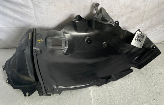 19-26 BMW 330i 330i xDrive G20 FRONT RIGHT FENDER LINER SPLASH SHIELD