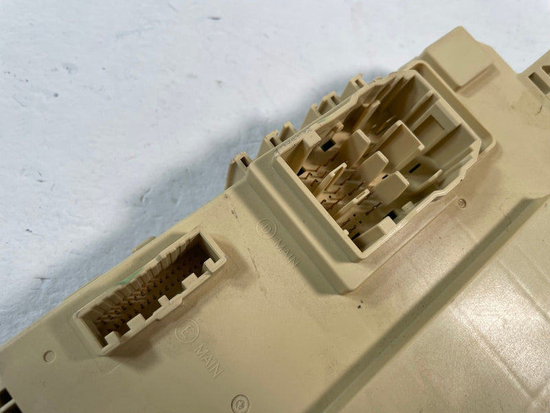 Load image into Gallery viewer, 22-24 HYUNDAI TUCSON DASH DASHBOARD FUSE RELAY JUNCTION BOX BLOCK 2.5L # 107656
