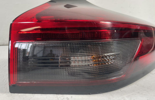 2021-2025 NISSAN ROGUE REAR RIGHT PASSENGER SIDE OUTER TAIL LIGHT LAMP