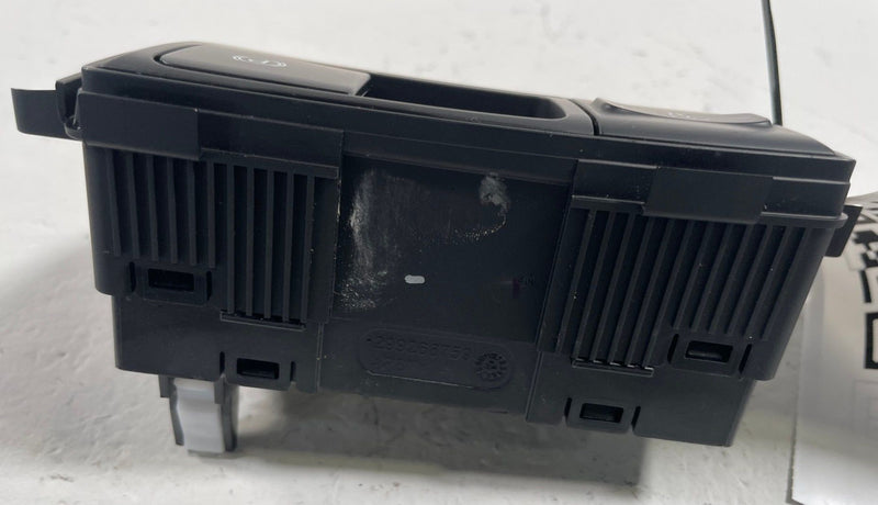 Load image into Gallery viewer, 2025-2026 HYUNDAI TUCSON DASHBOARD TRACTION CONTROL PARK BRAKE SWITCH # 113030
