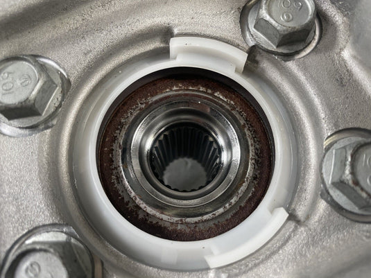 2021 - 2025 NISSAN ROGUE REAR LEFT DRIVER SIDE SPINDLE KNUCKLE HUB