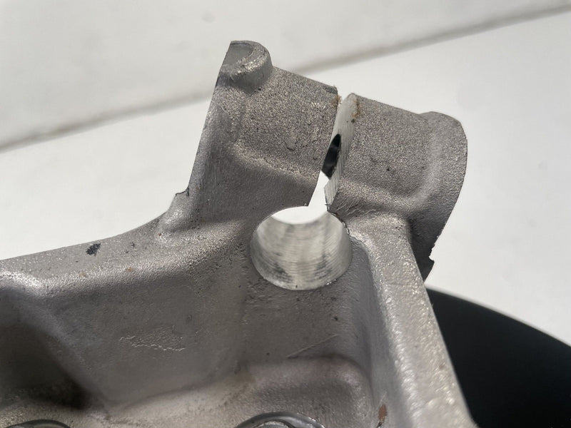 Load image into Gallery viewer, 2021 - 2025 NISSAN ROGUE REAR LEFT DRIVER SIDE SPINDLE KNUCKLE HUB # 111674
