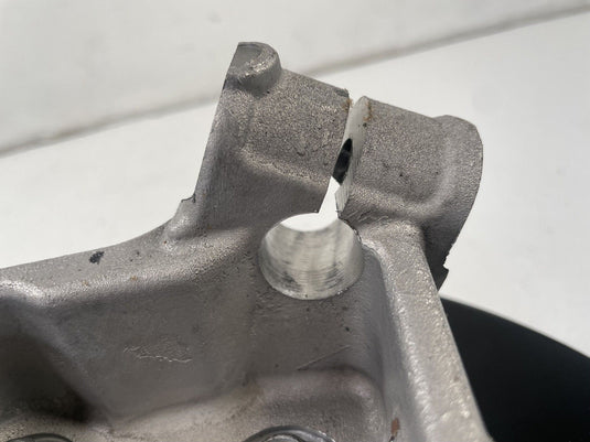 2021 - 2025 NISSAN ROGUE REAR LEFT DRIVER SIDE SPINDLE KNUCKLE HUB