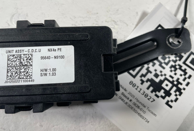 Load image into Gallery viewer, 25-26 HYUNDAI TUCSON CDC CHASSIS DOMAIN CONTROL MODULE 95640-N9100 2.5L # 113027

