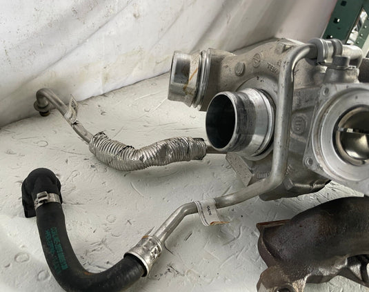 2019-2025 BMW 330I xDRIVE G20 ENGINE TURBOCHARGER EXHAUST MANIFOLD 2.0L