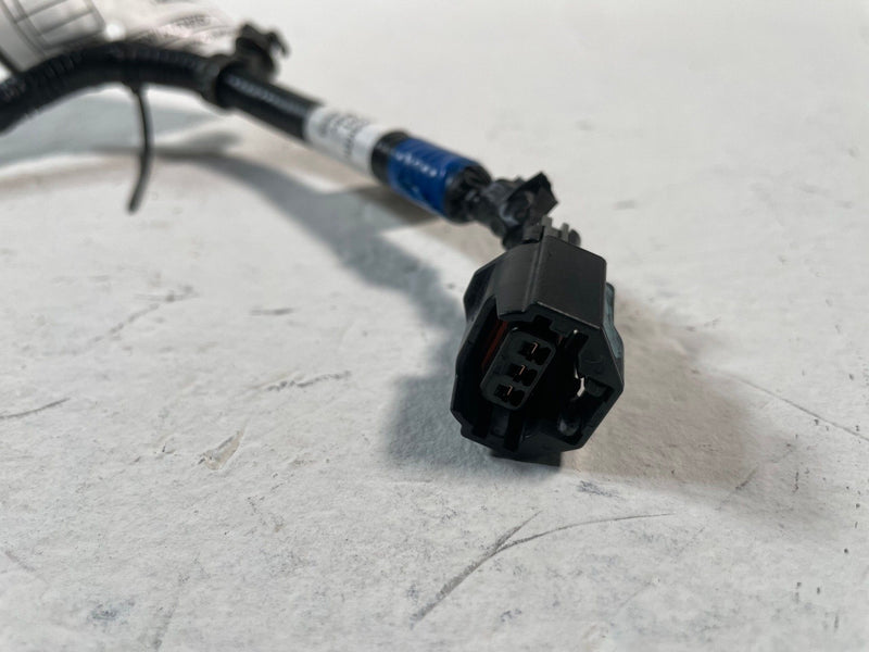 Load image into Gallery viewer, 2022-2025 HYUNDAI TUCSON AWD REAR DIFFERENTIAL AXLE CARRIER WIRE HARNESS #107664
