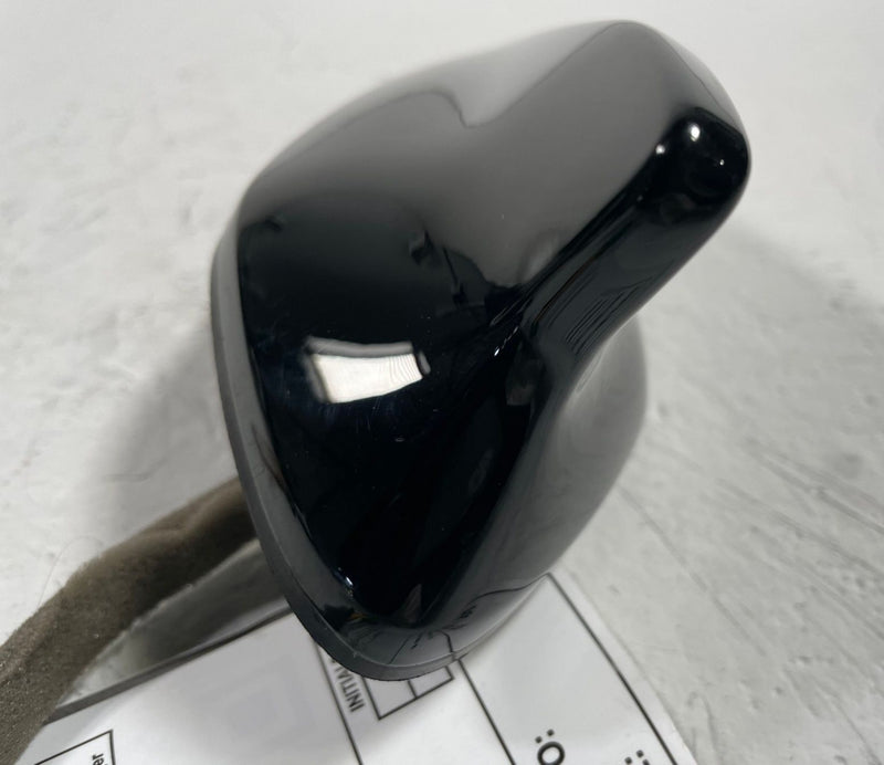 Load image into Gallery viewer, 2025-2026 HYUNDAI TUCSON REAR ROOF SHARK FIN ANTENNA MODULE 96210CW300EB #113024
