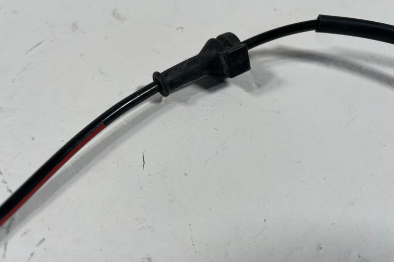 Load image into Gallery viewer, 2022-2026 HYUNDAI TUCSON FRONT RIGHT PASSENGER ABS WHEEL SPEED SENSOR # 113004
