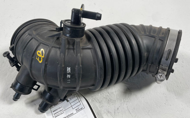 Load image into Gallery viewer, 22-25 HYUNDAI TUCSON SANTA CRUZ ENGINE AIR INTAKE HOSE TUBE PIPE 2.5L # 113031
