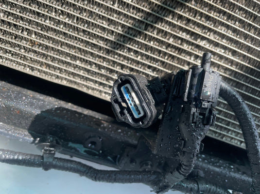 KIA K5 RADIATOR CORE SUPPORT W/ COOLING MOD ASSEMBLY 2021-2024