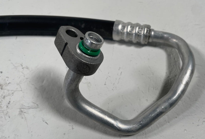 Load image into Gallery viewer, 22-25 HYUNDAI TUCSON A/C AIR CONDITIONING DISCHARGE HOSE TUBE PIPE 2.5L # 113033
