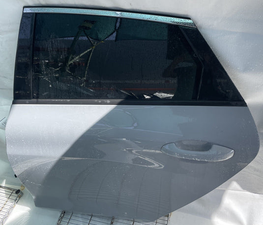 KIA K5 REAR LEFT SIDE DOOR SHELL PANEL ASSEMBLY SILVER (C7S) 2021-2026