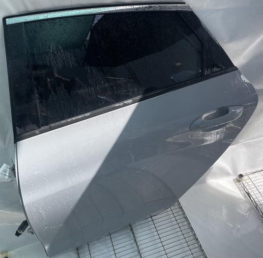 KIA K5 REAR LEFT SIDE DOOR SHELL PANEL ASSEMBLY SILVER (C7S) 2021-2026