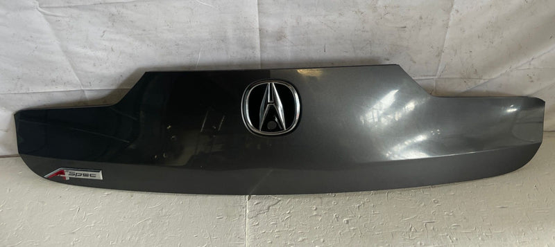 Load image into Gallery viewer, 2021 - 2023 ACURA TLX REAR TRUNK LID MOLDING TRIM PANEL GRAY (NH797M) # 109036
