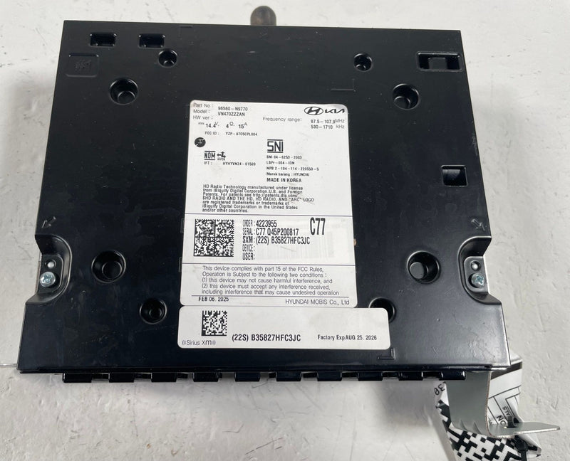 Load image into Gallery viewer, 25-26 HYUNDAI TUCSON AUDIO RADIO RECEIVER HEAD MODULE UNIT 96560-N9770 # 113017
