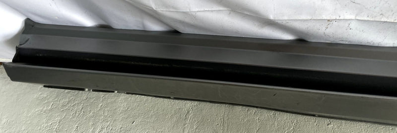 Load image into Gallery viewer, 2022 - 2024 KIA EV6 GT LINE LEFT DRIVER SIDE SKIRT ROCKER MOLDING PANEL # 109955
