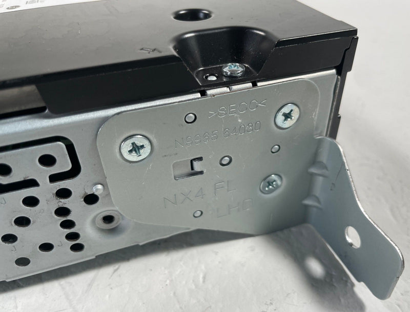 Load image into Gallery viewer, 25-26 HYUNDAI TUCSON AUDIO RADIO RECEIVER HEAD MODULE UNIT 96560-N9770 # 113017
