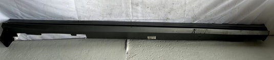 2022 - 2024 KIA EV6 GT LINE RIGHT PASSENGER SKIRT ROCKER MOLDING PANEL