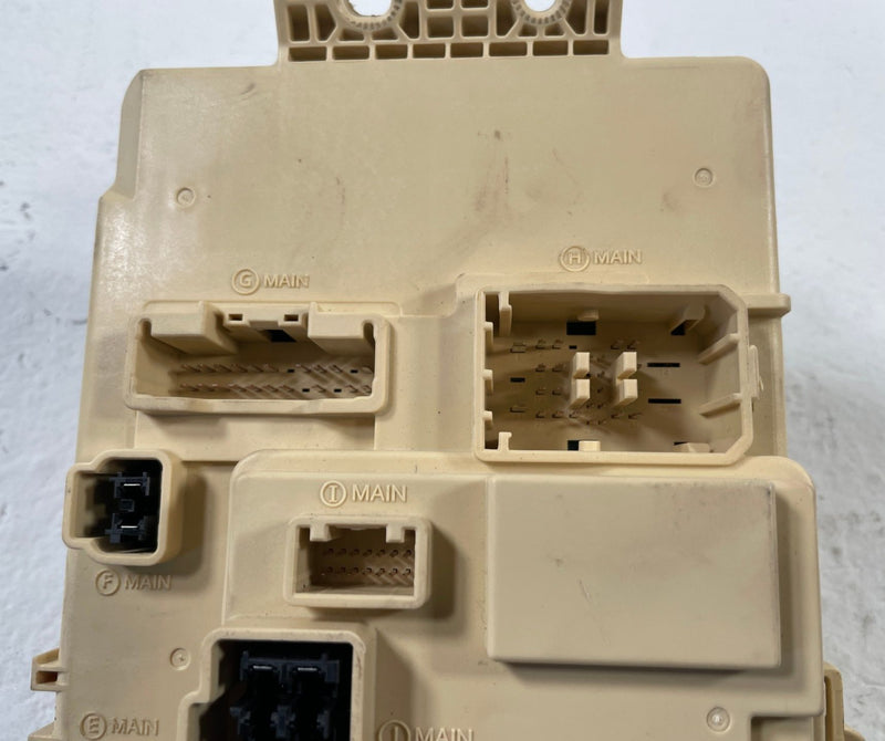 Load image into Gallery viewer, 2022-23 GENESIS GV70 UNDER DASHBOARD FUSE RELAY CABIN JUNCTION BOX 2.5L #107543
