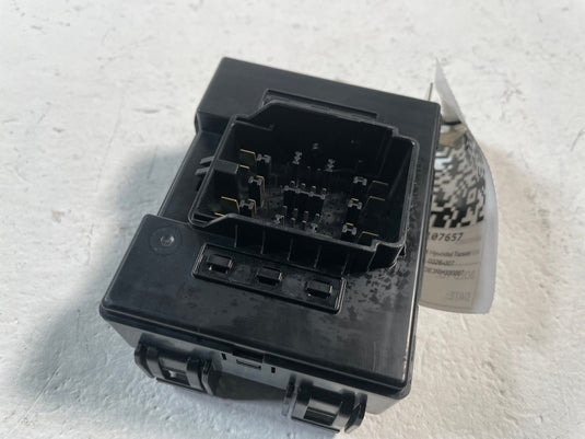 2022-2025 HYUNDAI TUCSON ENGINE FUSE RELAY JUNCTION BLOCK BOX MODULE UNIT 107657