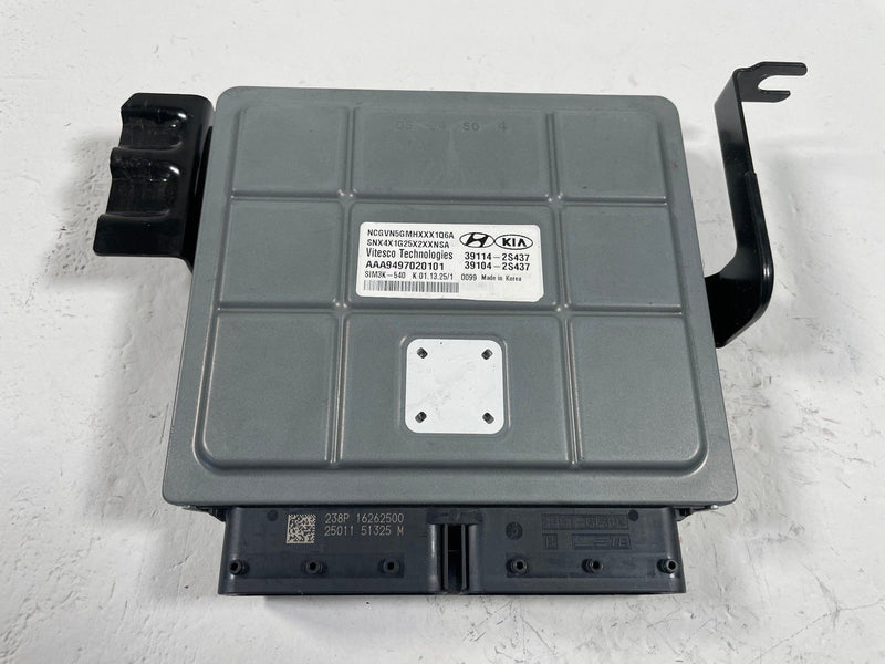 Load image into Gallery viewer, 2025 HYUNDAI TUCSON FWD ENGINE &amp; BODY CONTROL MODULE ECM BCM W/ KEY FOB # 113018
