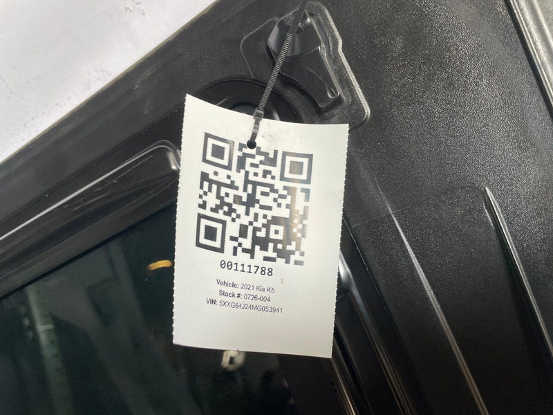Load image into Gallery viewer, KIA K5 ROOF PANORAMIC SUNROOF FRONT MOVABLE GLASS PANEL 2021 - 2026 # 111788
