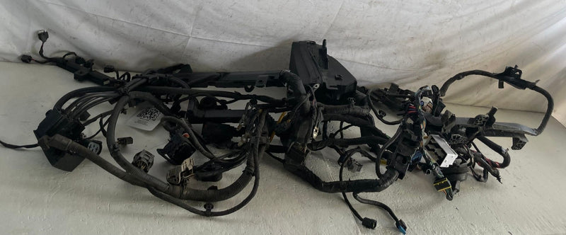 Load image into Gallery viewer, 2021-2024 KIA K5 ENGINE BAY ROOM FUSE BOX WIRE WIRING HARNESS 91400L3020 #111789
