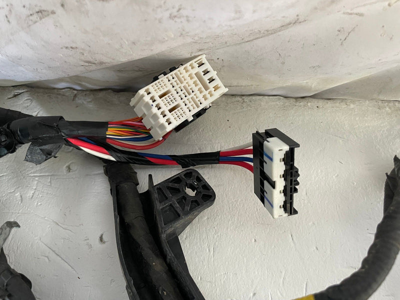 Load image into Gallery viewer, 2021-2024 KIA K5 ENGINE BAY ROOM FUSE BOX WIRE WIRING HARNESS 91400L3020 #111789
